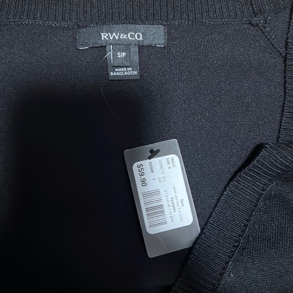 NWT sweater - Picture 4 of 5